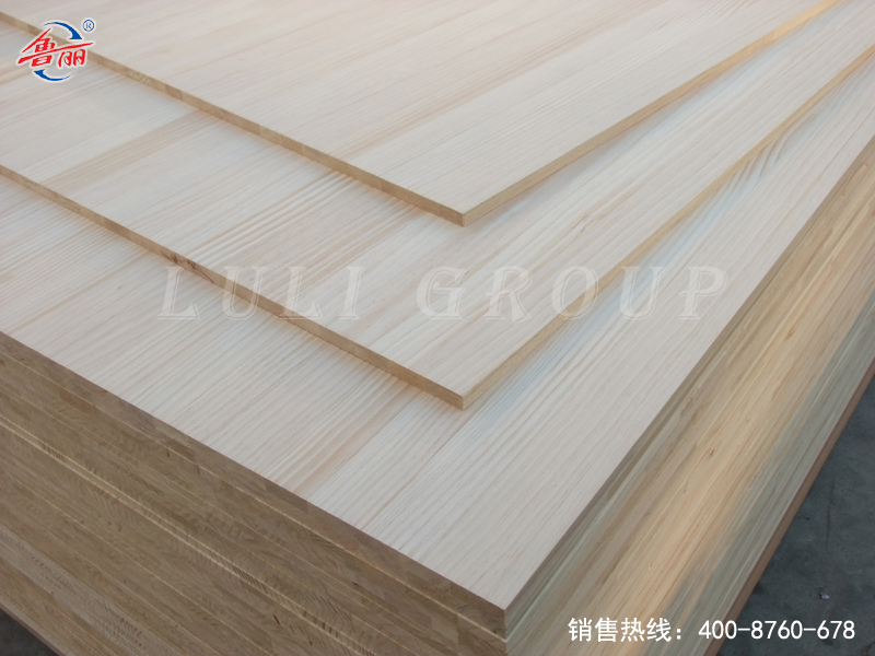 Radiata pine laminated board composite board